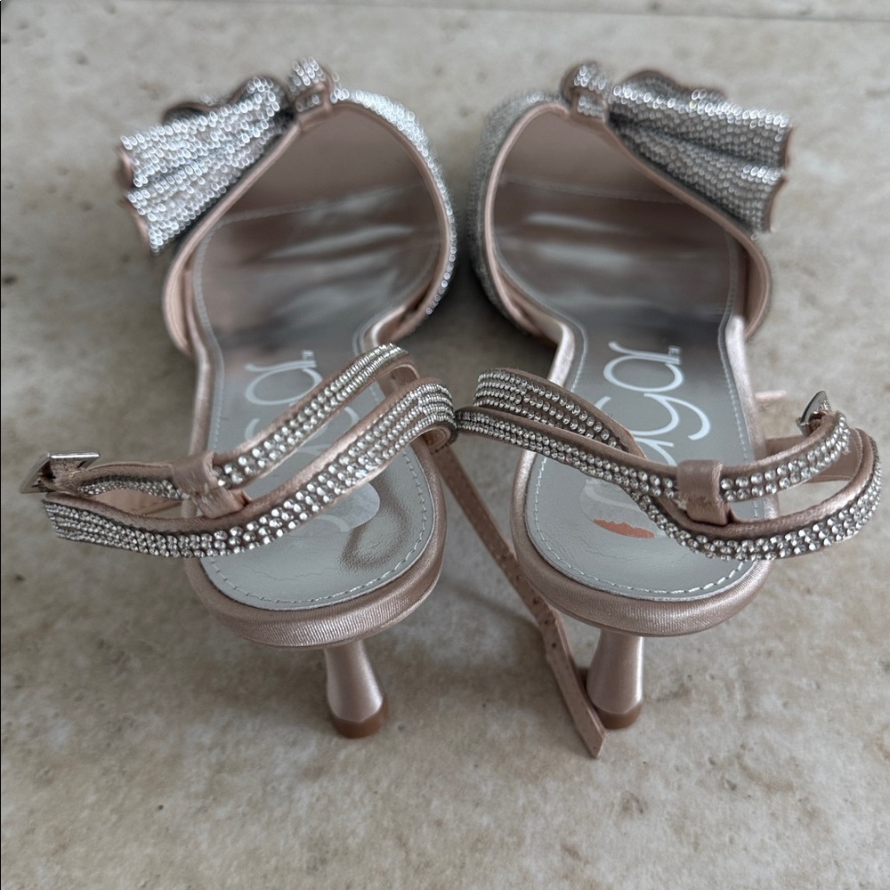 Sugar Women's Glittering Silver Bow Heels - Picture 3 of 5